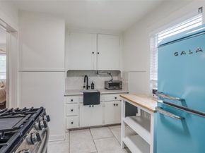 4601  Pershing Avenue , Fort Worth Texas 76107