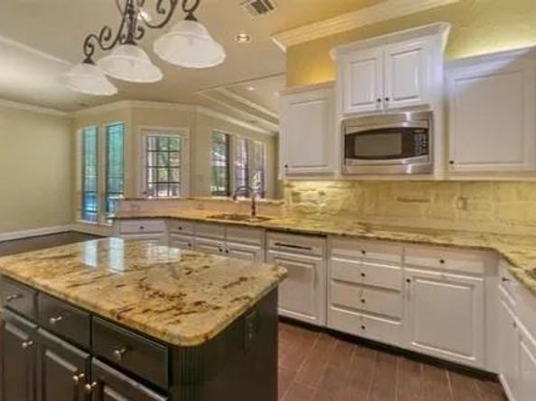 2401  Kathryn Drive , Heath Texas 75032