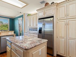 6600  Meadows West Drive S, Fort Worth Texas 76132