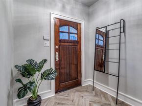 1405  Mccoy Street  4U, Dallas Texas 75204