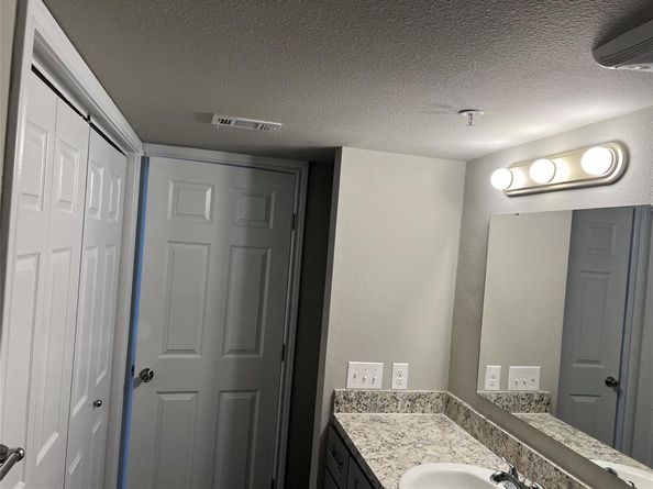 6108  Abrams Road  225, Dallas Texas 75231