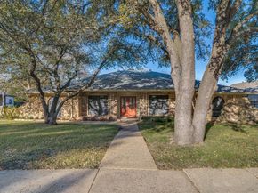 1405  Carriage Lane , Garland Texas 75043