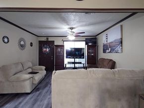 109  Ridgeway Circle , Lewisville Texas 75067