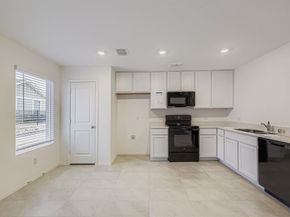 8739  Cottage Creek Drive  53, Fort Worth Texas 76123