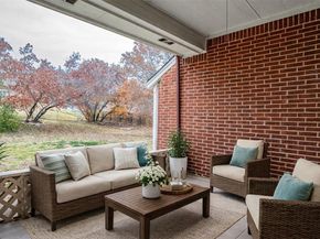 316  Coach House Circle , Fort Worth Texas 76108