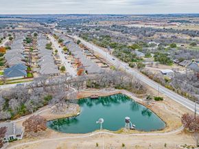 316  Coach House Circle , Fort Worth Texas 76108