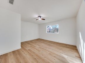 2100  Woodburn Corner , Plano Texas 75075