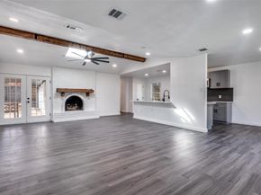 1241  Springbrook Drive , DeSoto Texas 75115