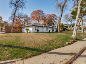 1241  Springbrook Drive , DeSoto Texas 75115