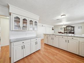 1215  Tarpley Avenue , Dallas Texas 75211