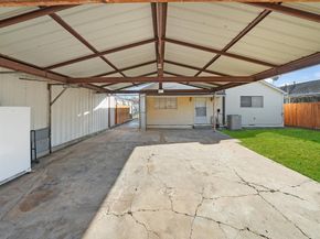 1215  Tarpley Avenue , Dallas Texas 75211