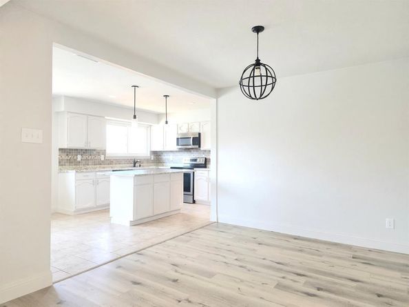 5300  Queenlily Court , Arlington Texas 76018