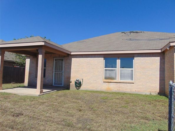 1430  Waldrop Drive , Lancaster Texas 75146