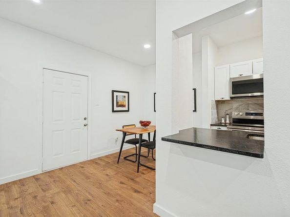 5620  Live Oak Street  106, Dallas Texas 75206