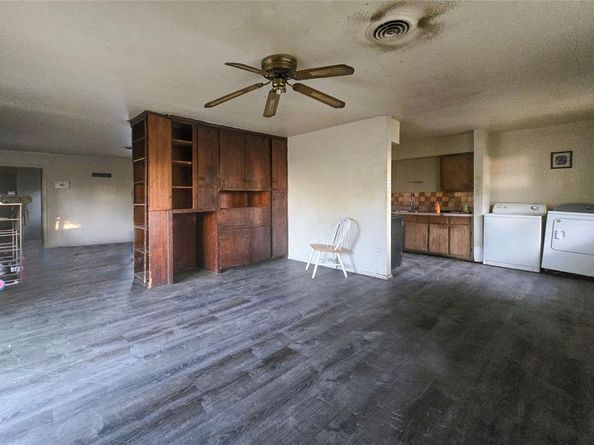 7309  Broken Tree Trail , Dallas Texas 75232