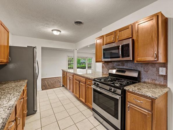 6644  Fisher Road , Dallas Texas 75214