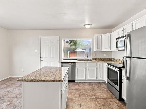 3914  Wheelwright Drive , Garland Texas 75044