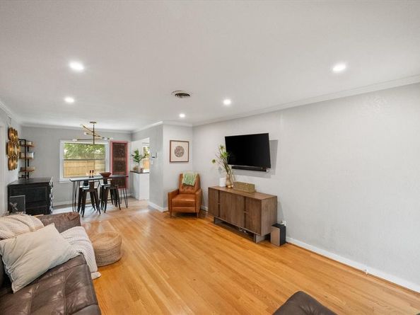 3808  Gaspar Drive , Dallas Texas 75220