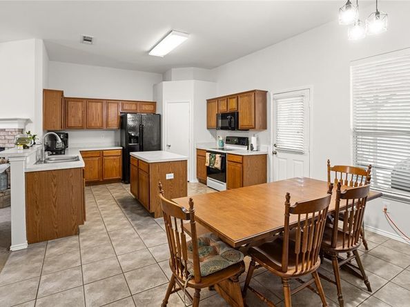 2127  Coelum Court , Dallas Texas 75253