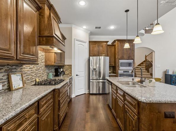4921  Empire Way , Irving Texas 75038
