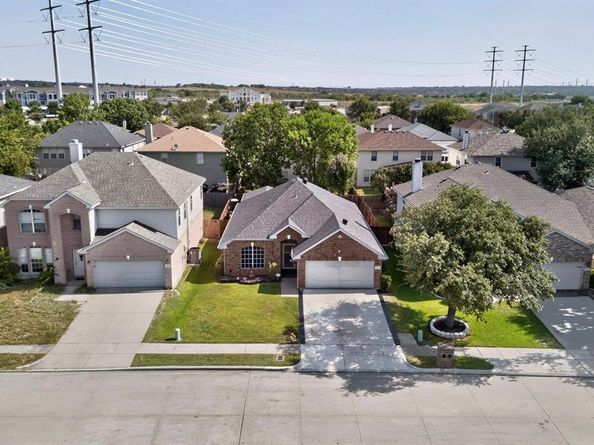 3612  Silverado Trail , Fort Worth Texas 76262