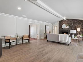 6126  Highgate Lane , Dallas Texas 75214