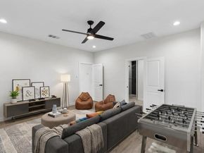 3324  Navaro Street , Dallas Texas 75212