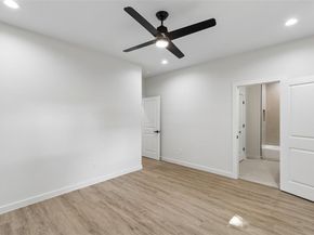 3324  Navaro Street , Dallas Texas 75212