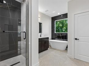 3324  Navaro Street , Dallas Texas 75212