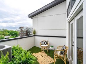 4208  Live Oak Street  201, Dallas Texas 75204