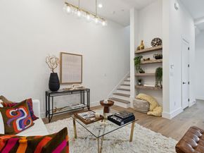 4208  Live Oak Street  201, Dallas Texas 75204