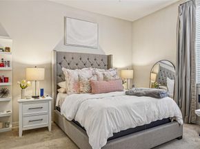 2305  Worthington Street  114, Dallas Texas 75204