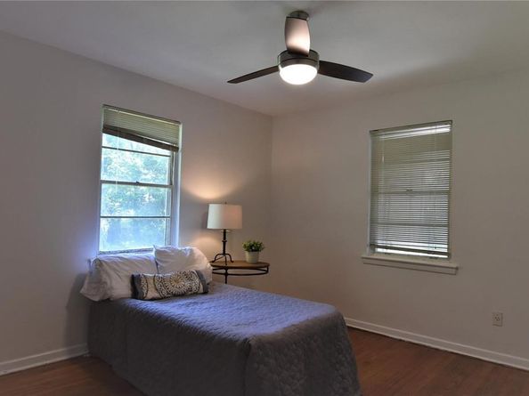 1202  Sunnyside Avenue , Cockrell Hill Texas 75211