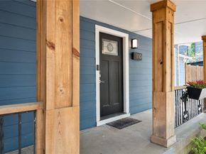 112 N Adams Avenue , Dallas Texas 75208