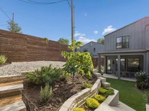 1208  Haines Avenue , Dallas Texas 75208