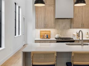 1208  Haines Avenue , Dallas Texas 75208