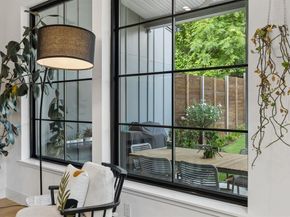1208  Haines Avenue , Dallas Texas 75208