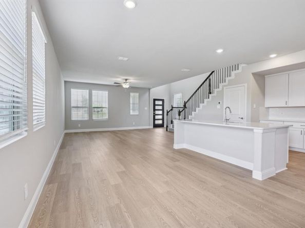 2732  Teton Street , Corinth Texas 76210
