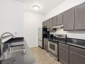 2305  Worthington Street  219, Dallas Texas 75204