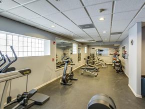2305  Worthington Street  219, Dallas Texas 75204