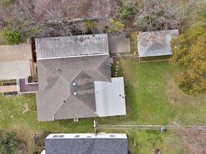 2815 W 8th Street , Dallas Texas 75211