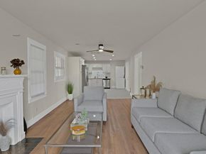 2815 W 8th Street , Dallas Texas 75211
