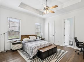 515 W Laureland Road , Dallas Texas 75232