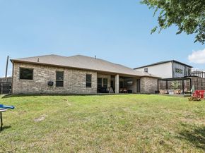 515 W Laureland Road , Dallas Texas 75232
