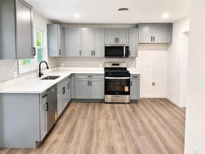 3217  Santa Teresa Avenue , Dallas Texas 75228