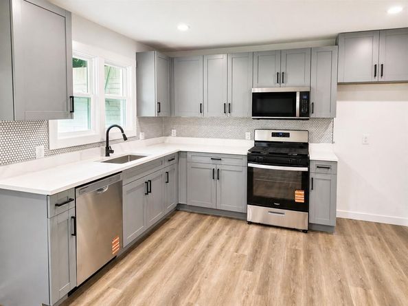 3217  Santa Teresa Avenue , Dallas Texas 75228