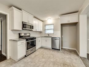 2536  Maverick Avenue , Dallas Texas 75228