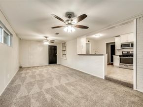 2536  Maverick Avenue , Dallas Texas 75228