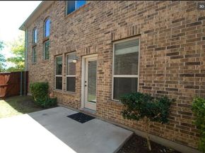 4357  Kestrel Way , Carrollton Texas 75010