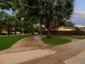6206  Hidden Springs Lane , Garland Texas 75044